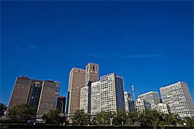 多地政策“组合拳”加力稳楼市